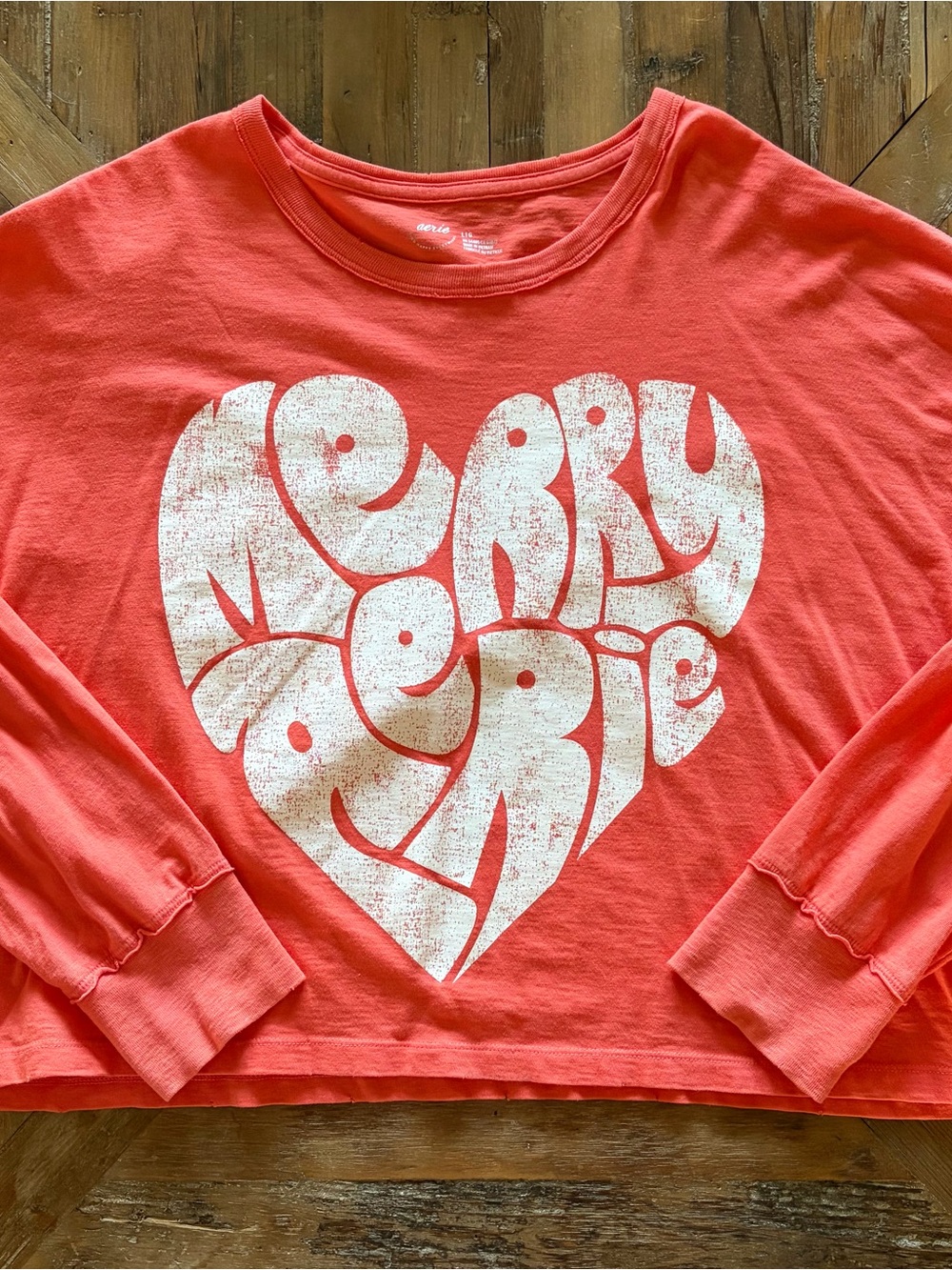 aerie Coral Heart Graphic Crop Top
